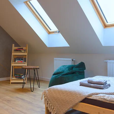 Kosciuszki Apartment *